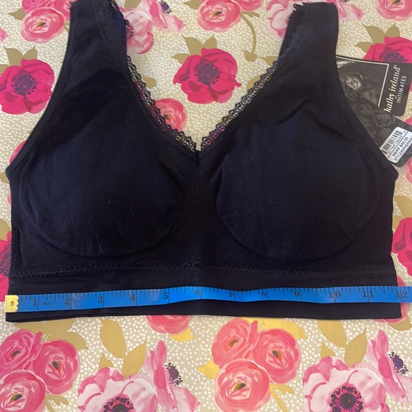 Black Tag-free Kathy Ireland Intimates Seamless Comfort Bra wRemovable Pads - Picture 4 of 7